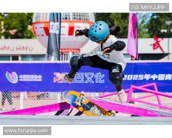 武汉滑板队在全国滑板状态排行榜中荣获第9名展现出强劲实力与潜力